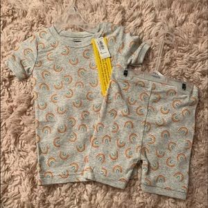 Old Navy Rainbows 2 Piece Pajama Set